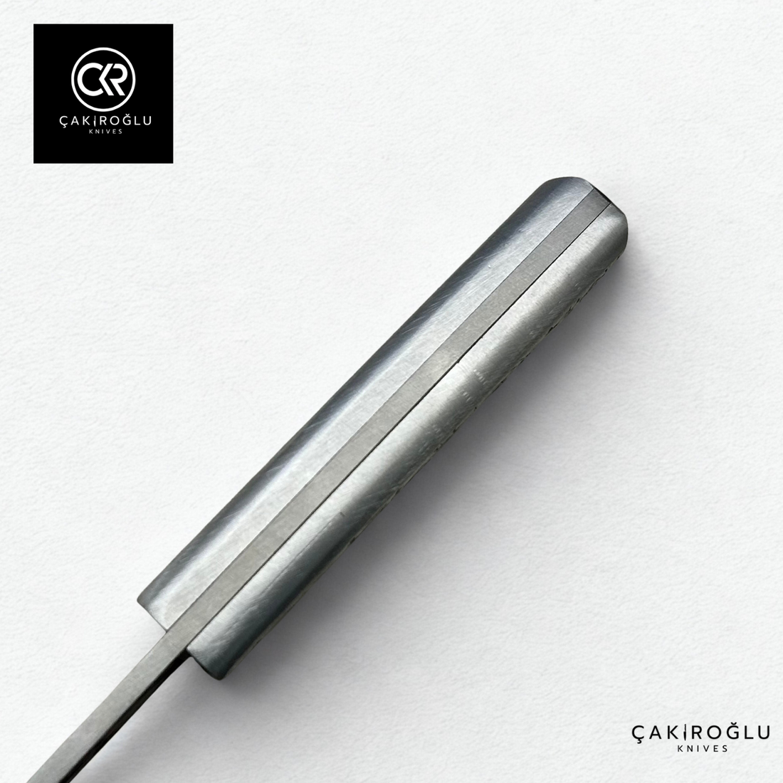 Custom-made Handcrafted 3d Engraved Collection Knife - Engraved Handle