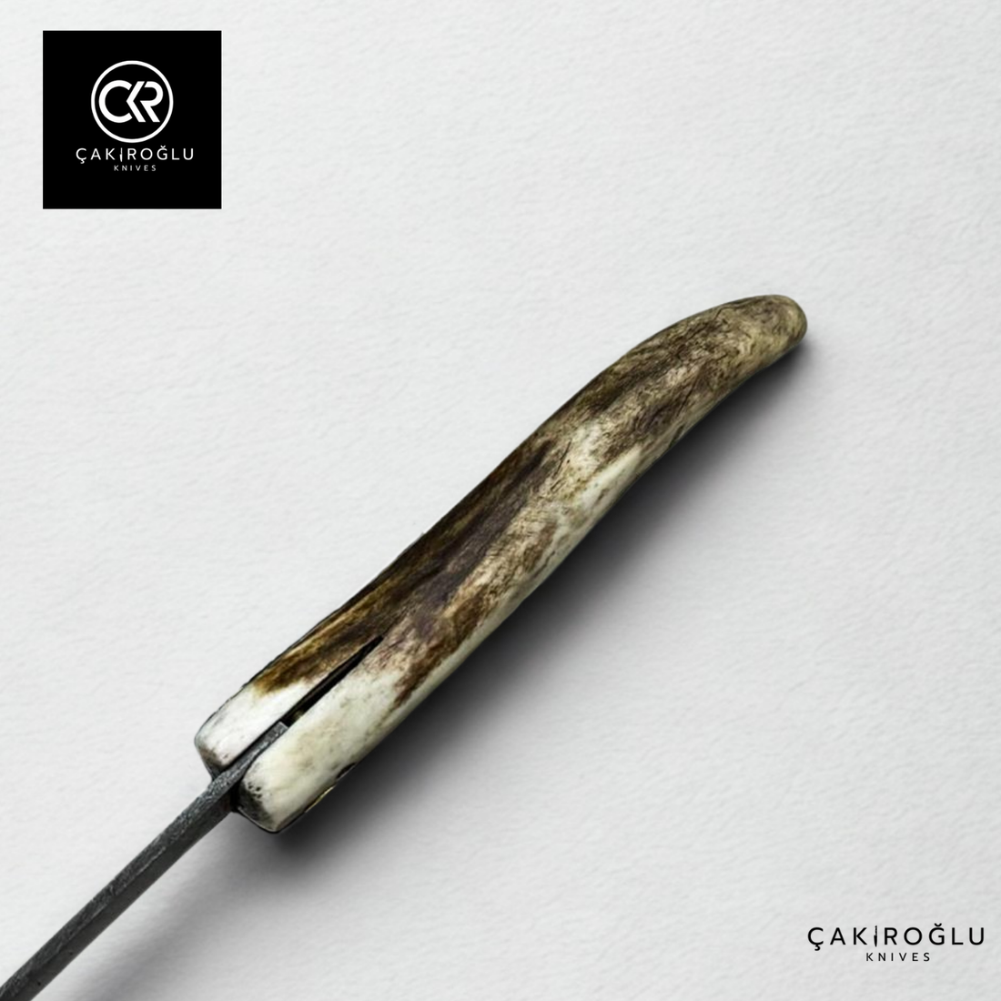 Handcrafted Custom Classic Style Folding Knife - Damascus Steel & Deer Antler Handle