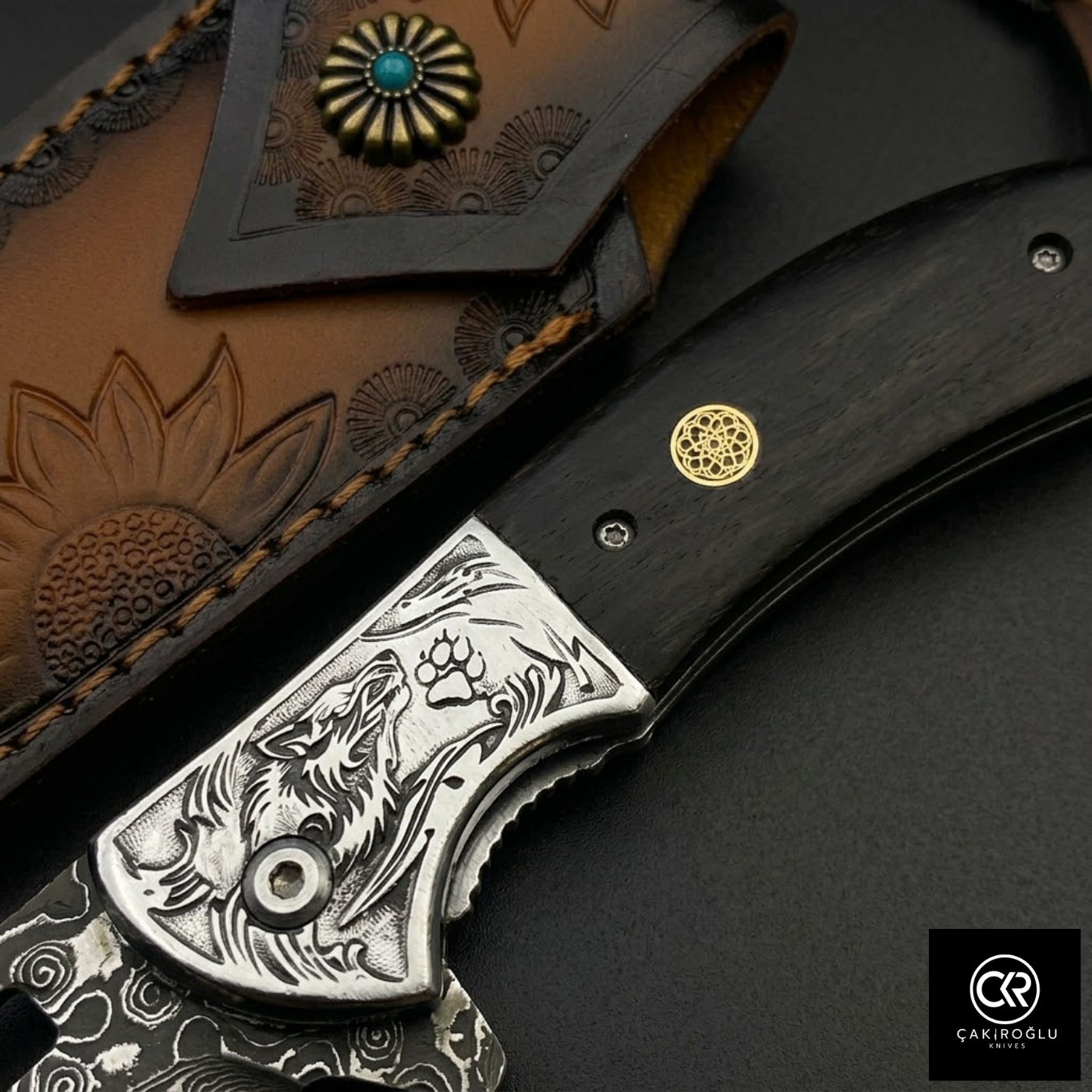 Damascus Steel Folding Knife with Wenge Handle