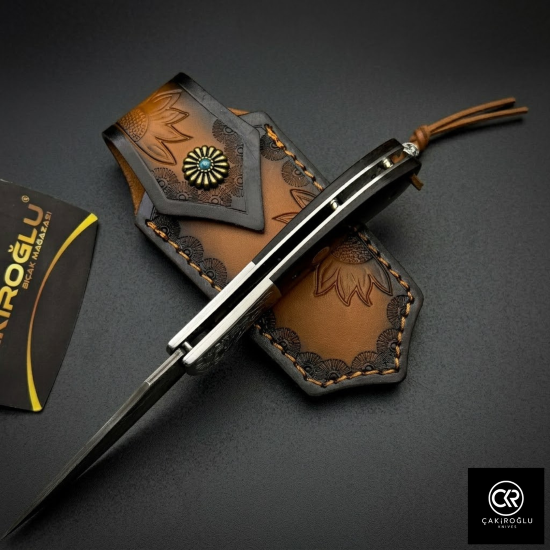Damascus Steel Folding Knife with Wenge Handle
