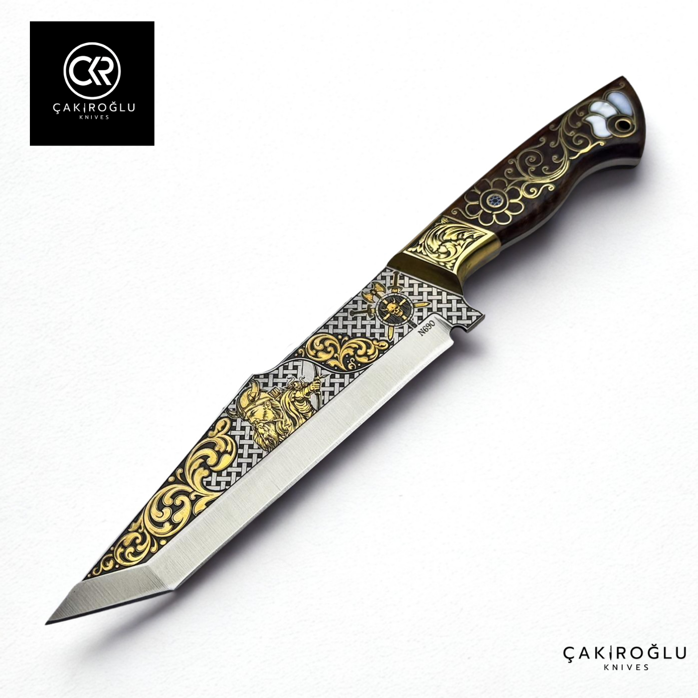Regal Edge V3 – Limited Collector’s Edition N690 Knife with Gold Engraving & Mother of Pearl