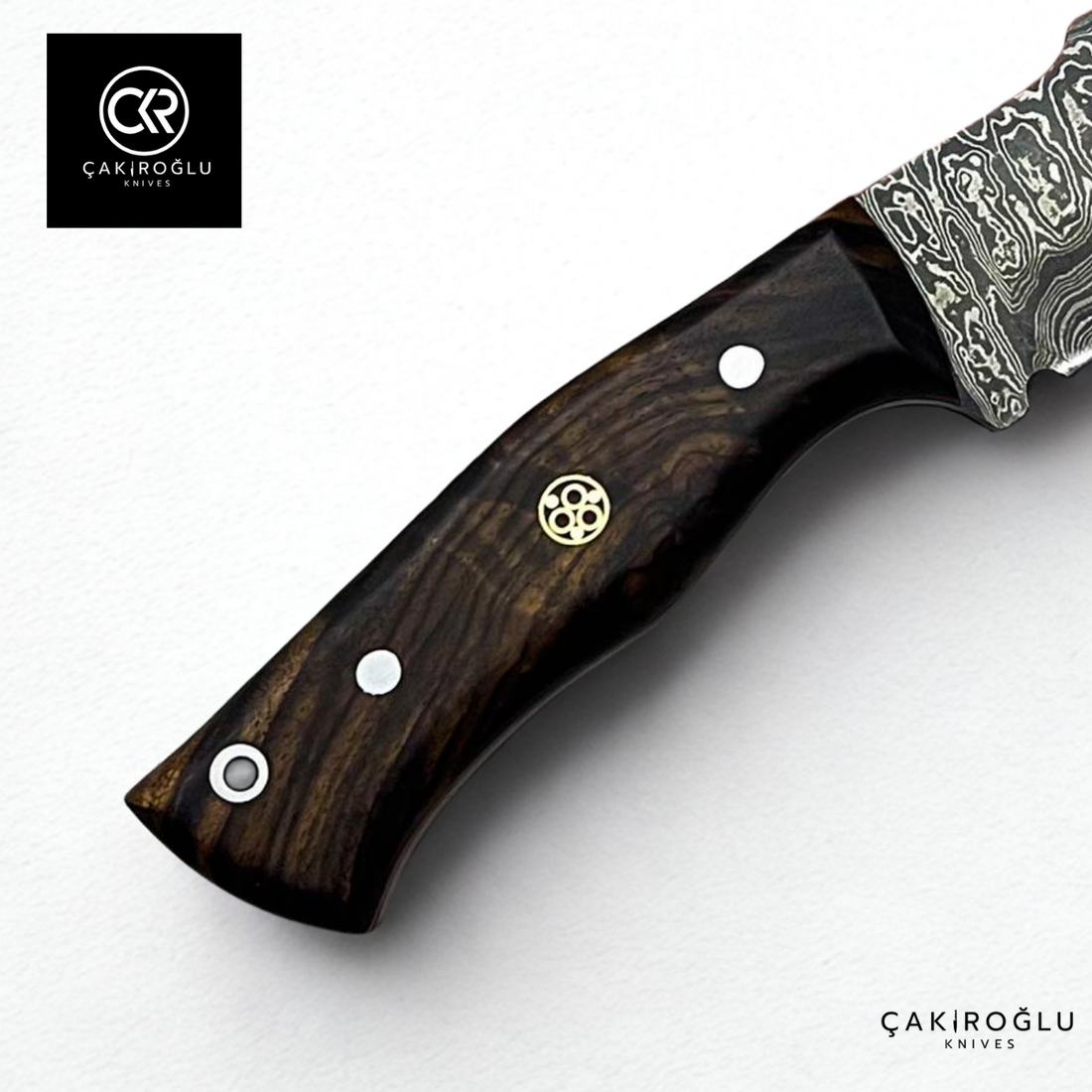 Handcrafted Custom-made Damascus Steel Hunting Knife