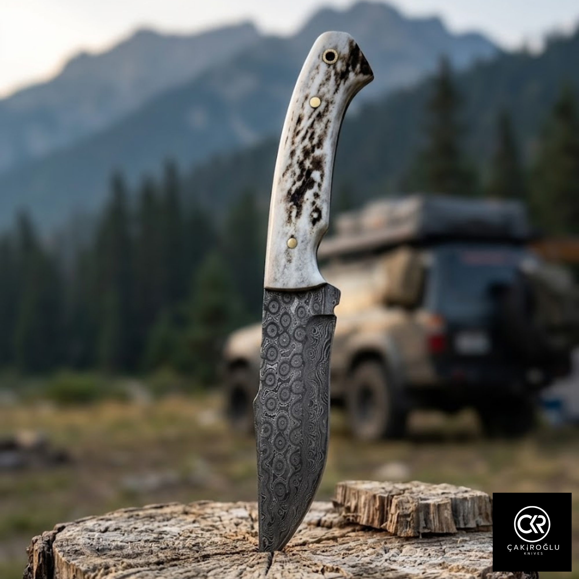 Handcrafted Custom-made Damascus Steel & Deer Antler Handle Hunting Knife