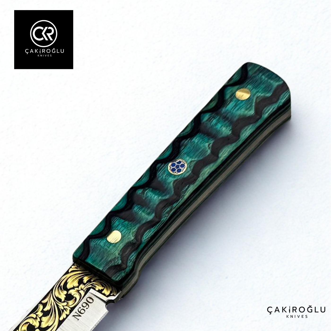 Seiryu Tanto - Limited Collector’s Edition N690 Knife with Gold Engraving & Lamine Handle