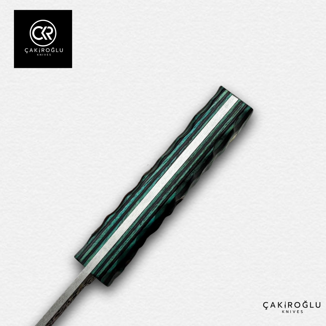 Seiryu Tanto - Limited Collector’s Edition N690 Knife with Gold Engraving & Lamine Handle