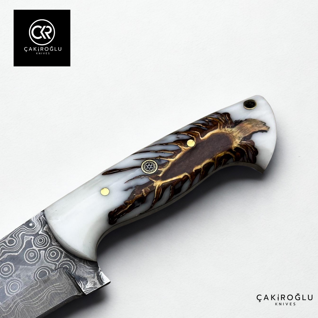 Çakıroğlu Handcrafted Damascus Kukri Model Machete with Pine Cone Epoxy Handle