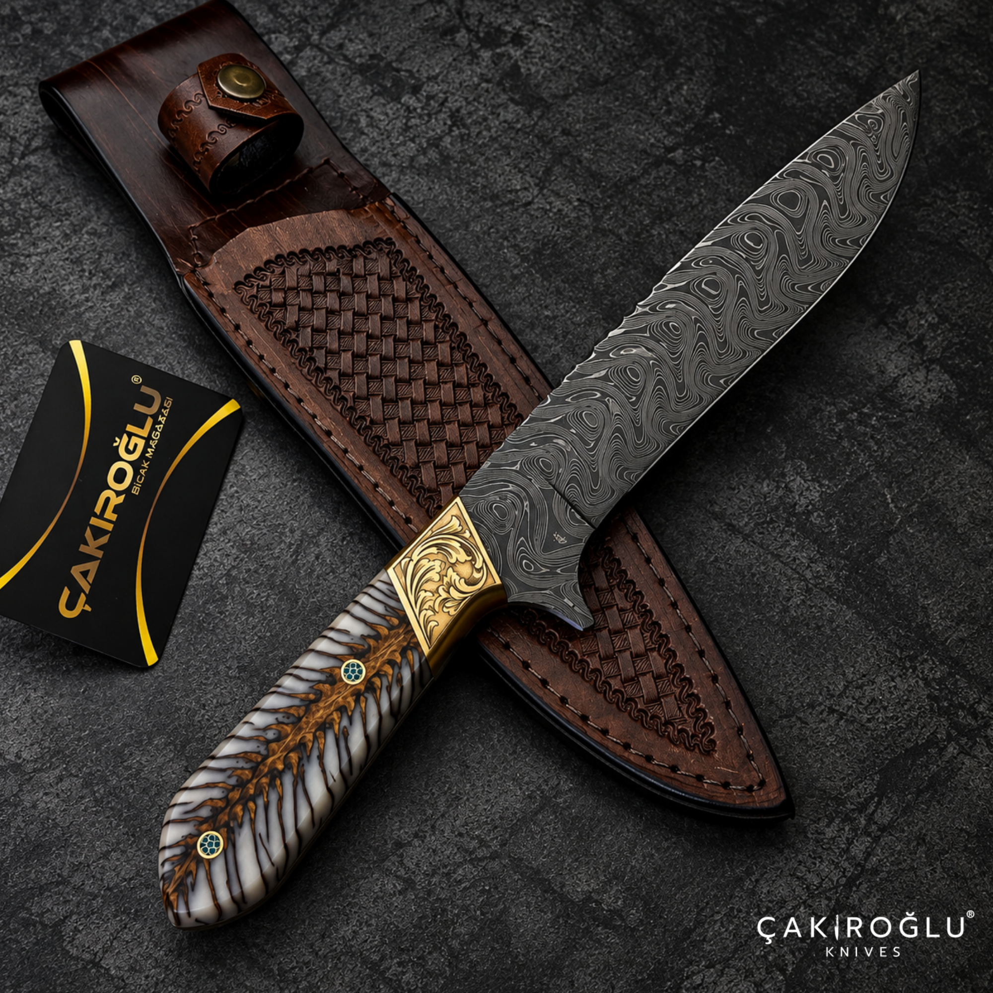 Handmade Damascus Steel Hunting Machete Knife, Leather Sheath - Epoxy Pine Cone Handle