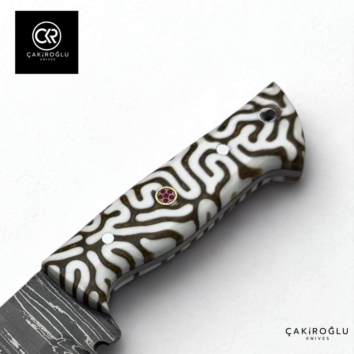 Handcrafted Custom-made Damascus Steel & Epoxy Handle Hunting Knife