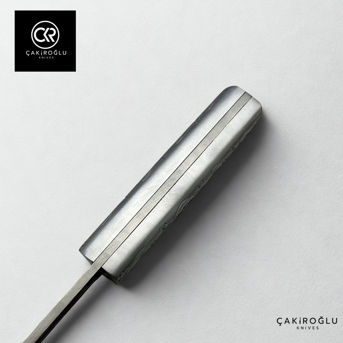 Custom-made Handcrafted 3d Engraved Collection Knife - Engraved Handle