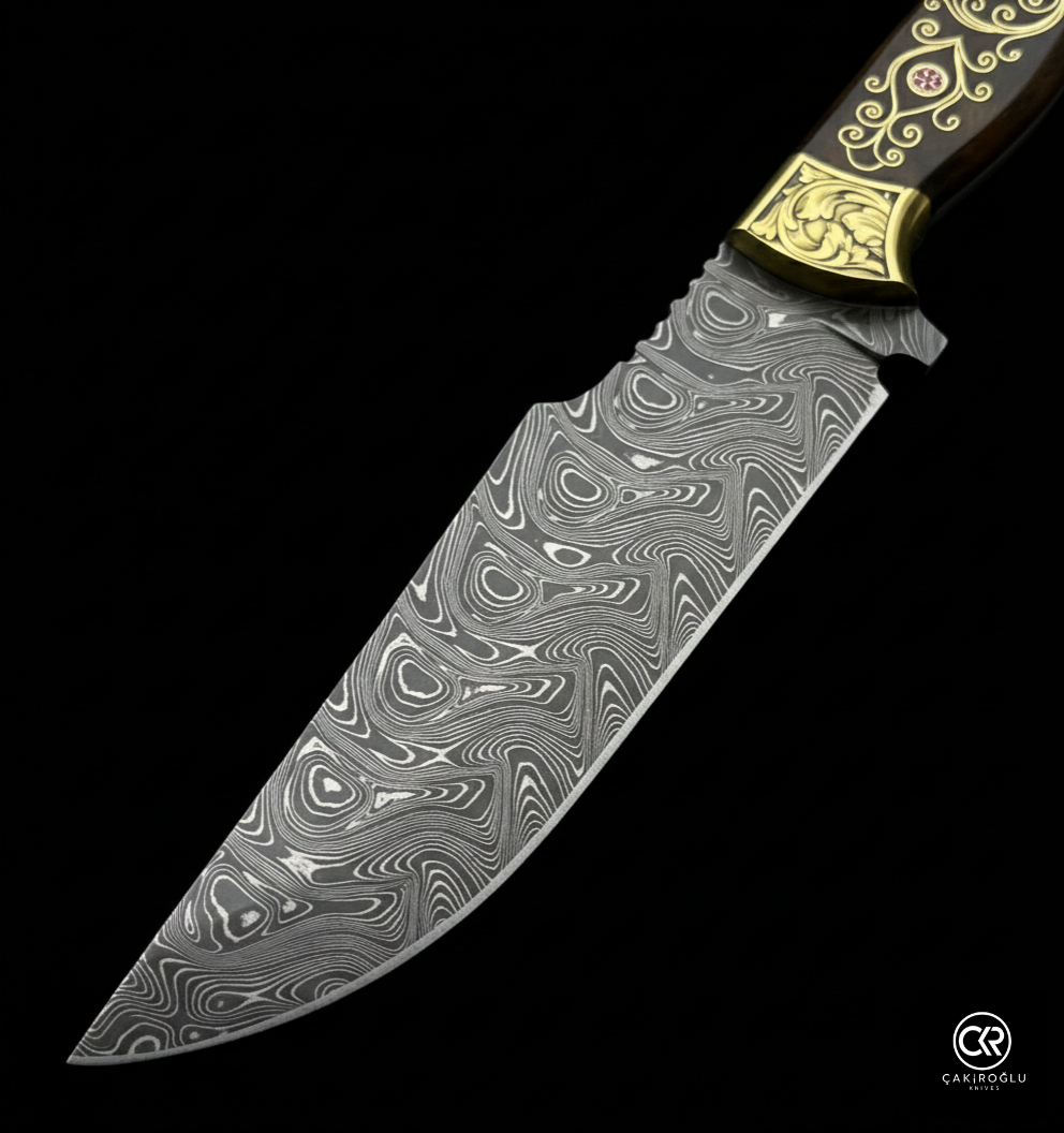 Limited Collector’s Edition Damascus Knife with Gold Engraving