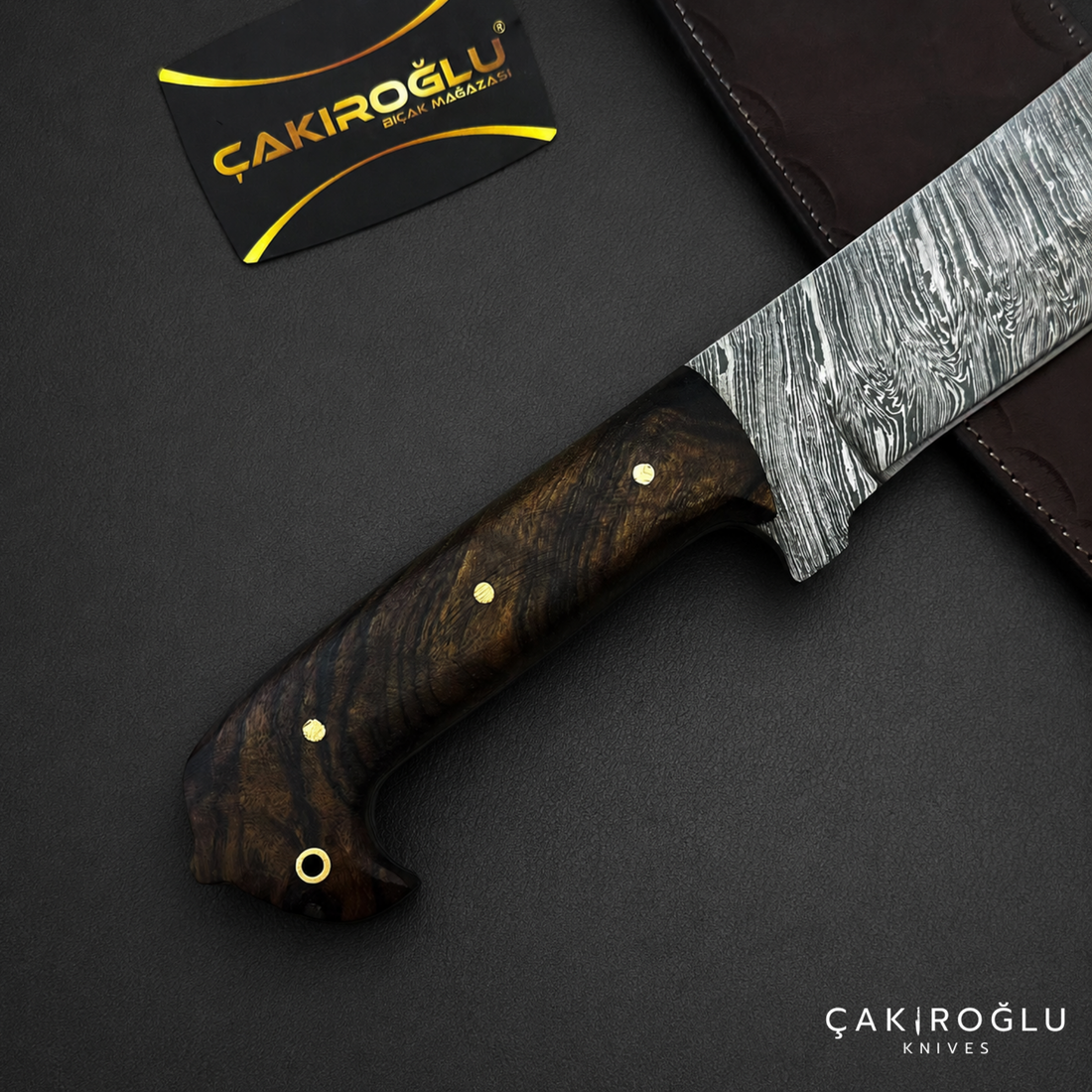 Handmade Damascus Steel Hunting Tanto Machete Knife, Walnut Handle