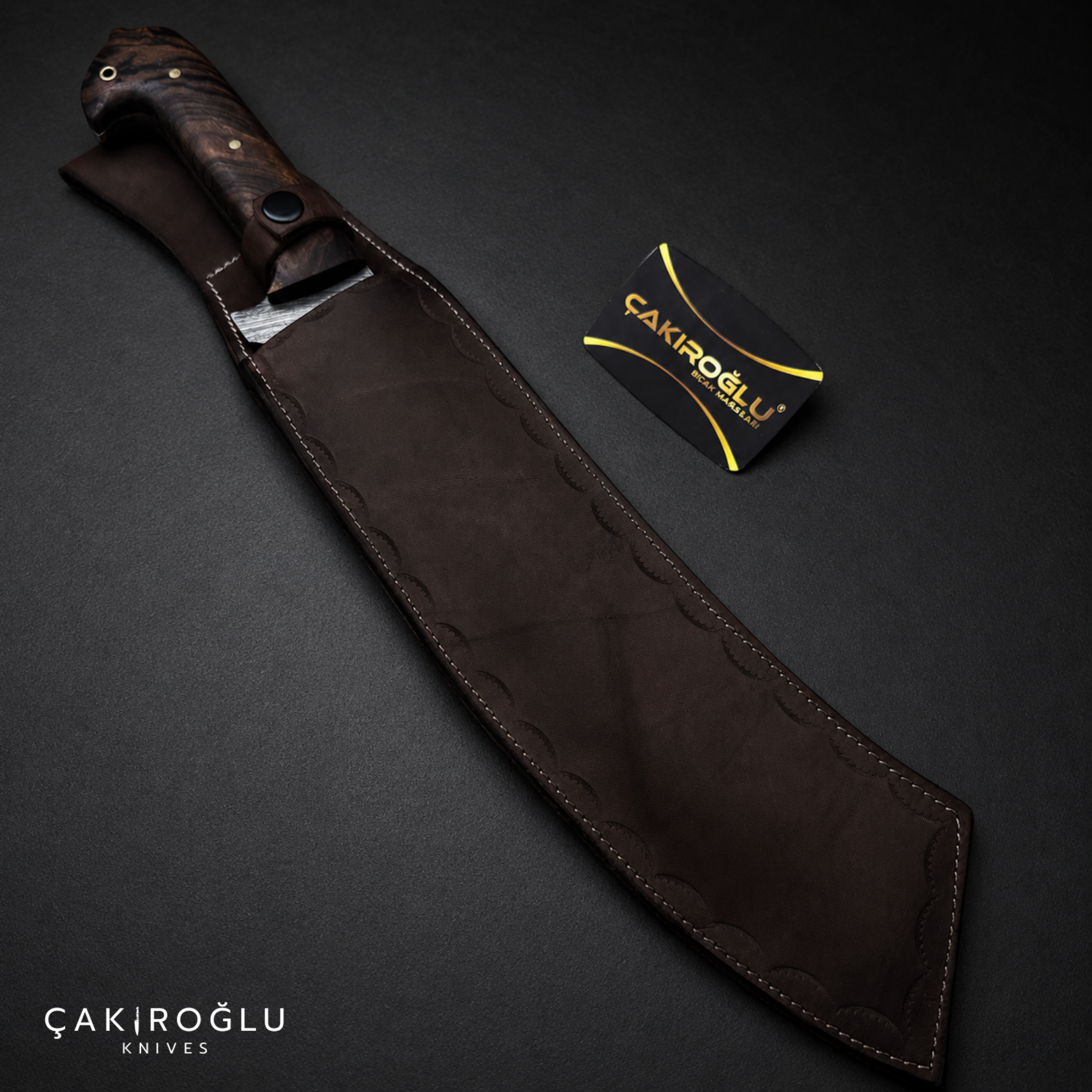Handmade Damascus Steel Hunting Tanto Machete Knife, Walnut Handle