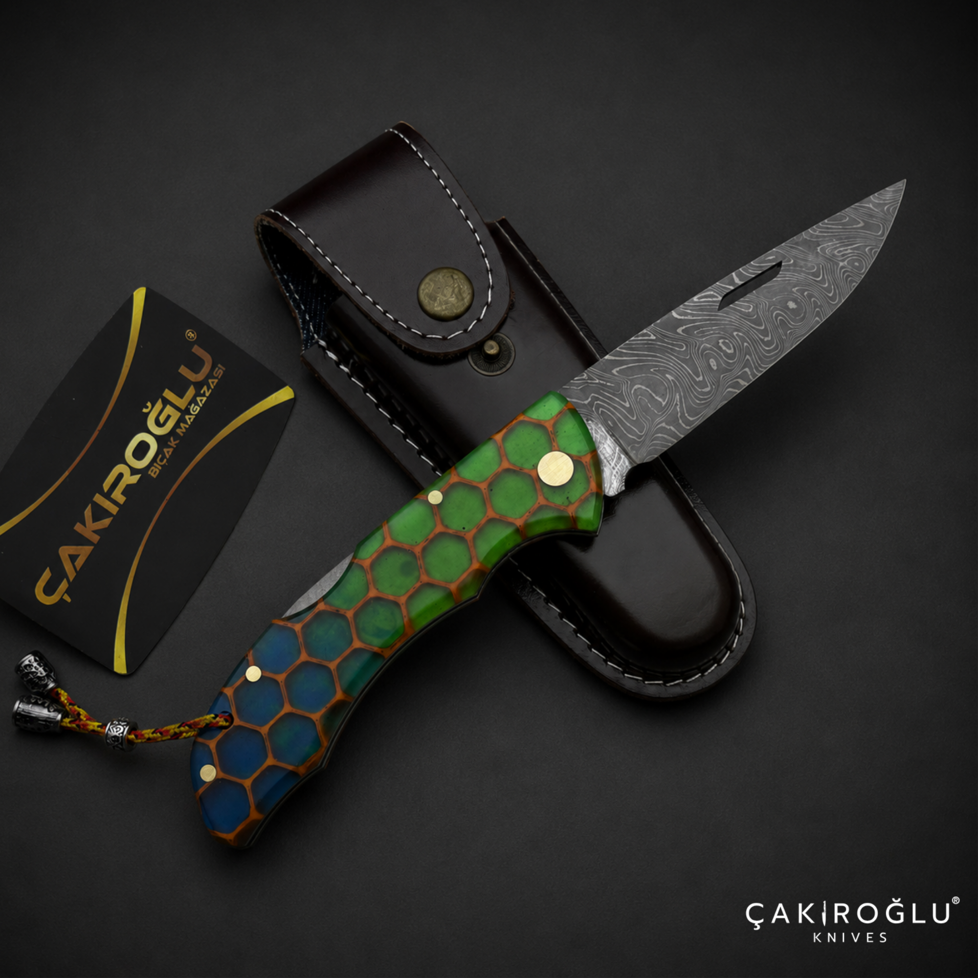 Handmade Honeycomb & Damascus Pocket Knife - Forged Folding Knife