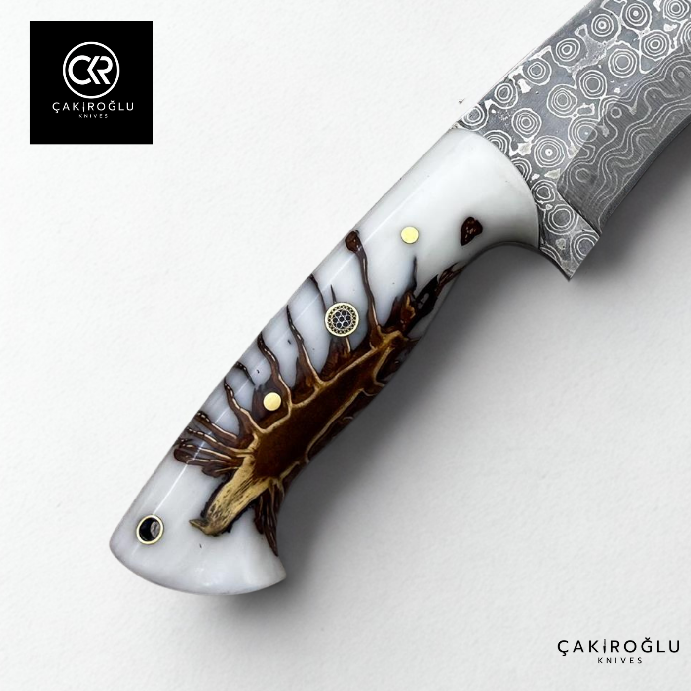 Çakıroğlu Handcrafted Damascus Kukri Model Machete with Pine Cone Epoxy Handle