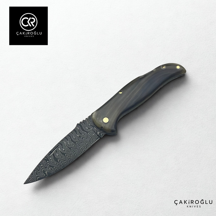Handcrafted Custom Classic Style Folding Knife - Damascus Steel & Ram Horn Handle