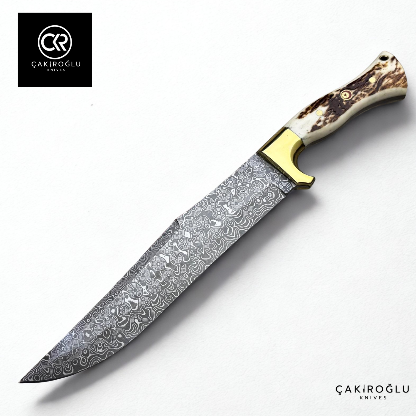 Damascus Elegance Handcrafted Knife – Deer Antler & Brass Apron