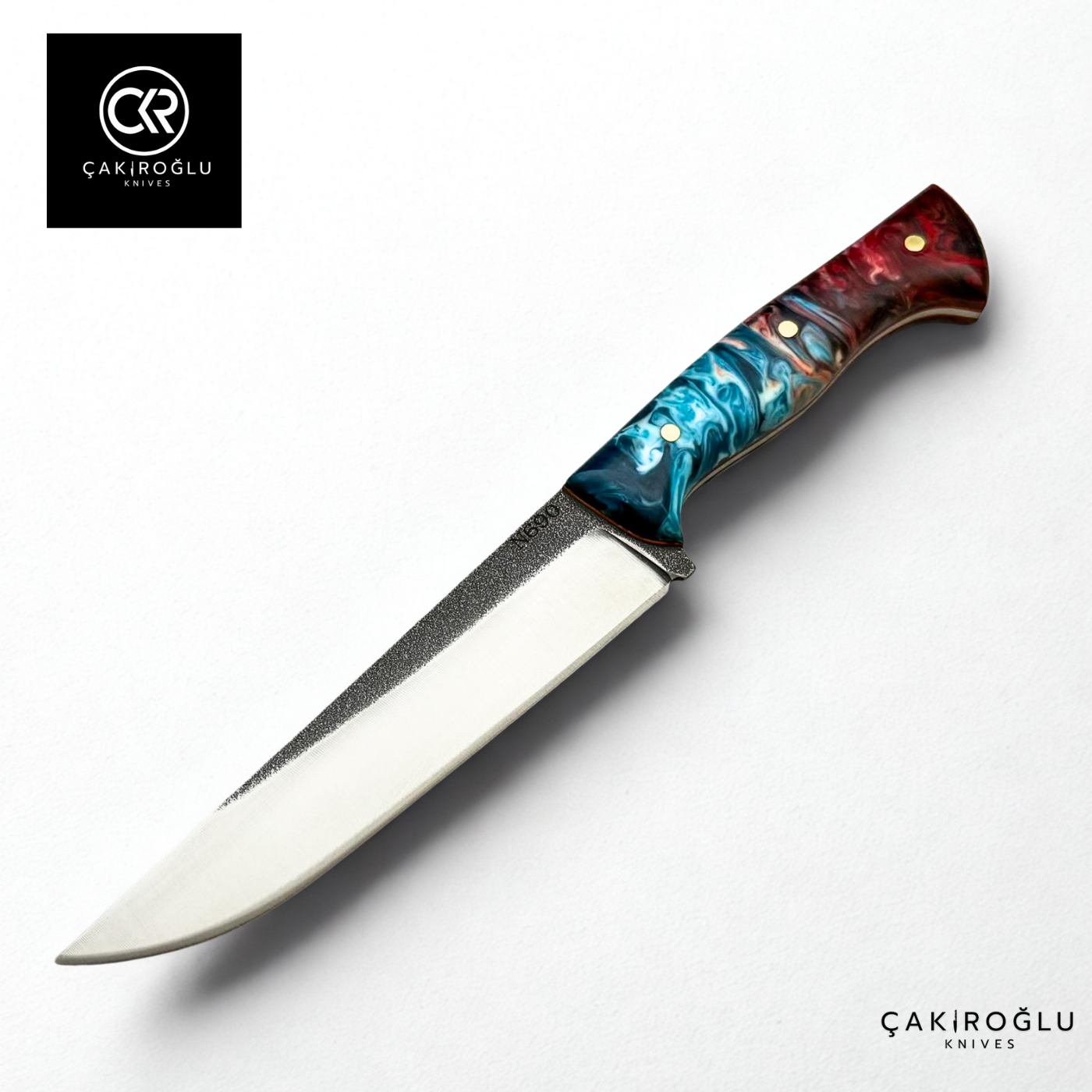 Premium Cutting Knife – N690 Böhler Steel & Epoxy Amber Handle