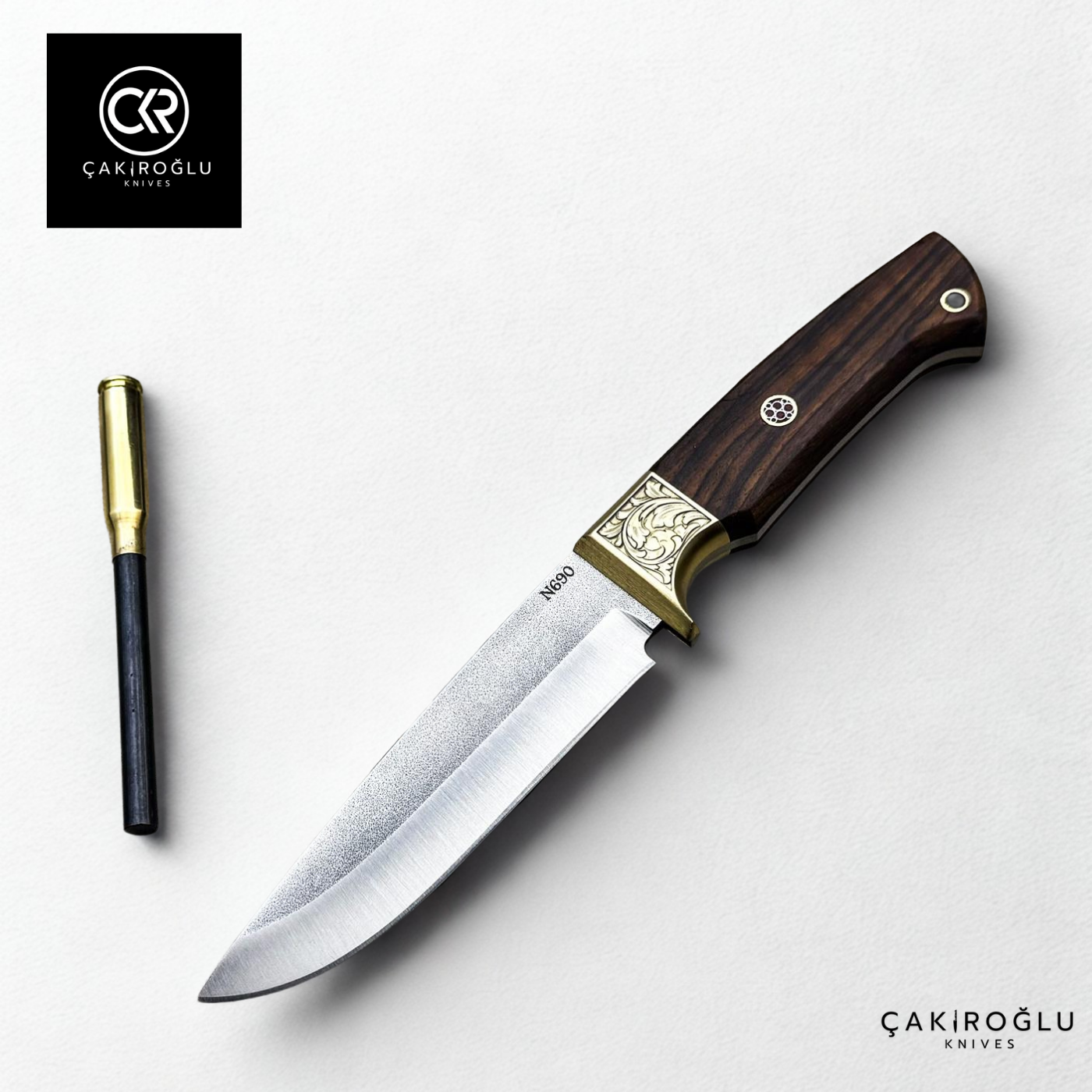 Handcrafted Custom-made Hunting Knife with Magnesium Bar