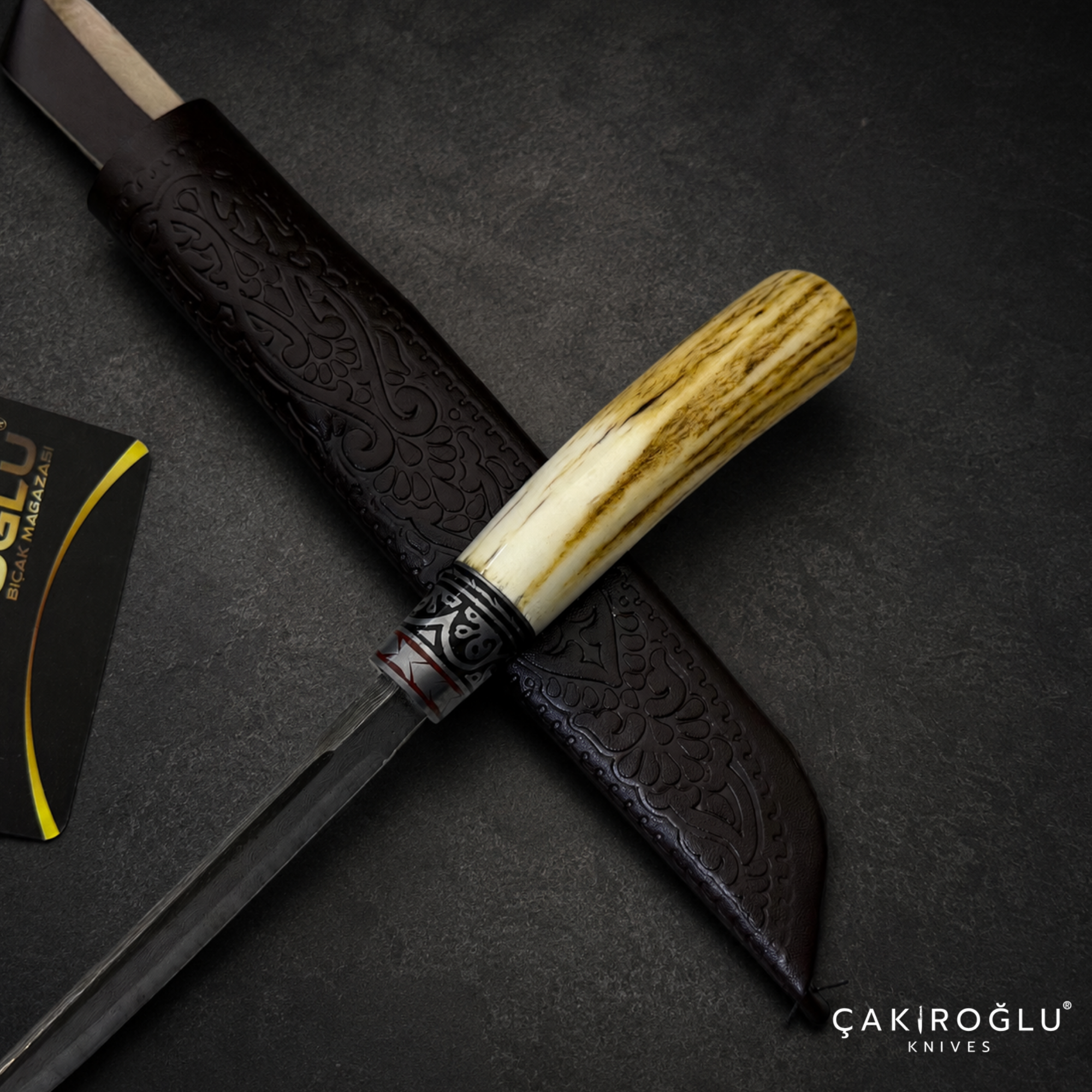 Handmade Damascus Custom Hunting Knife with Sheath - Deer Antler Handle