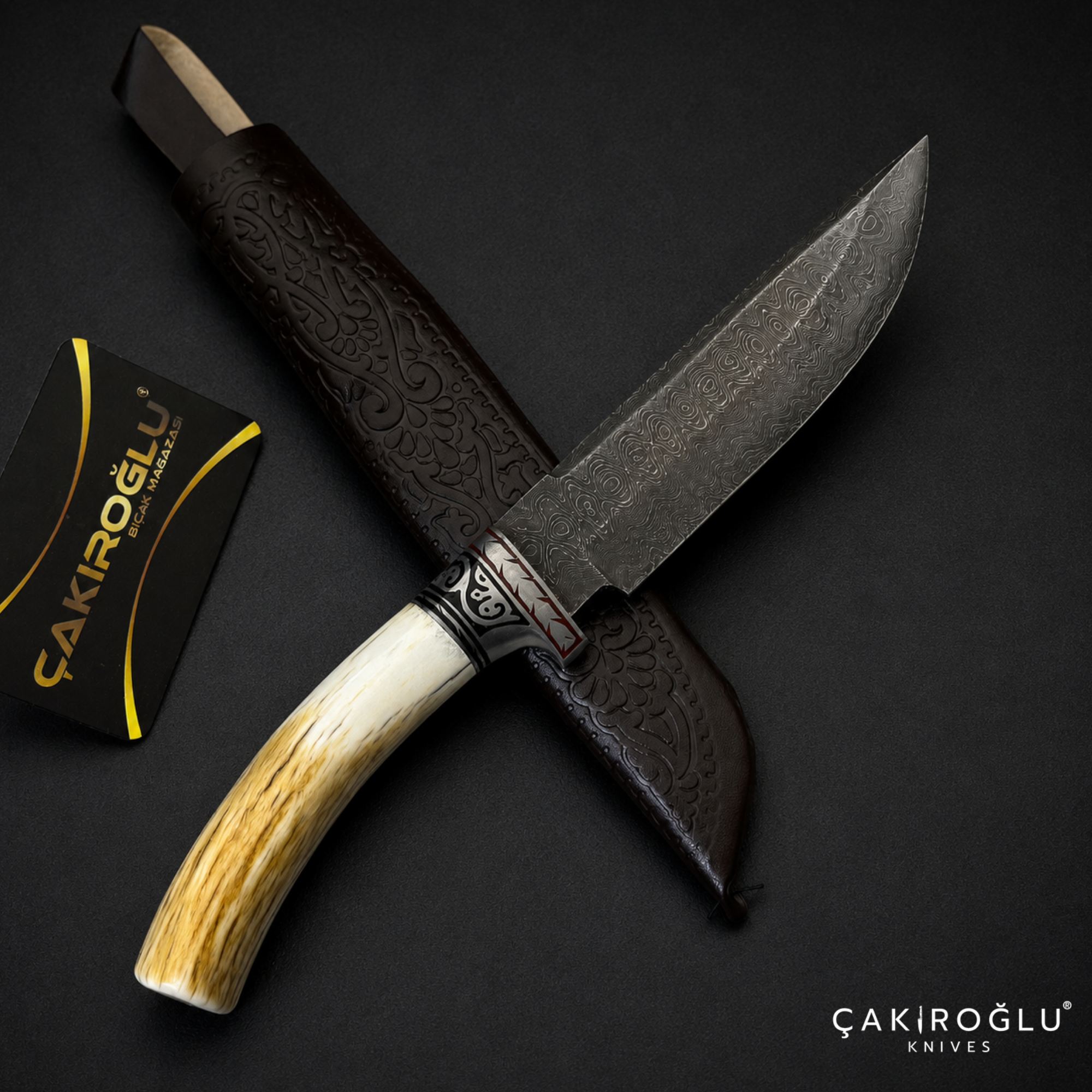 Handmade Damascus Custom Hunting Knife with Sheath - Deer Antler Handle