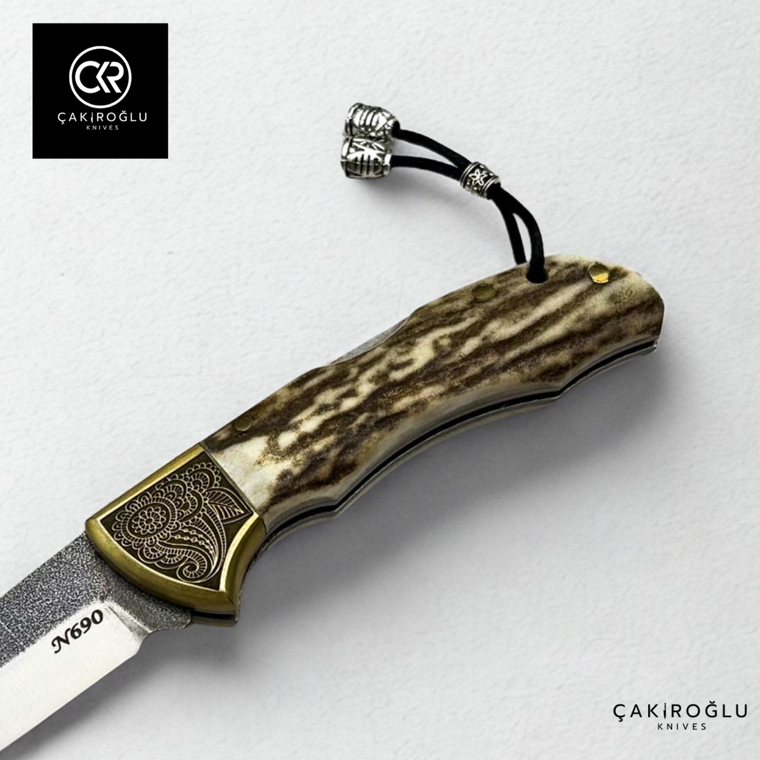 Showy Elite Medium Size Handcrafted Custom-made Folding Knife - N690 Böhler Steel & Engraved Apron