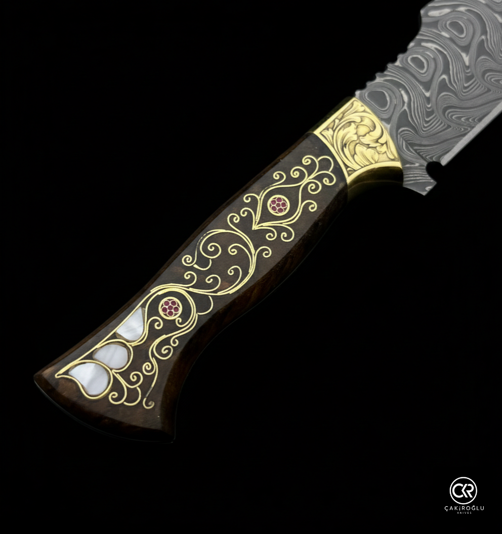 Limited Collector’s Edition Damascus Knife with Gold Engraving
