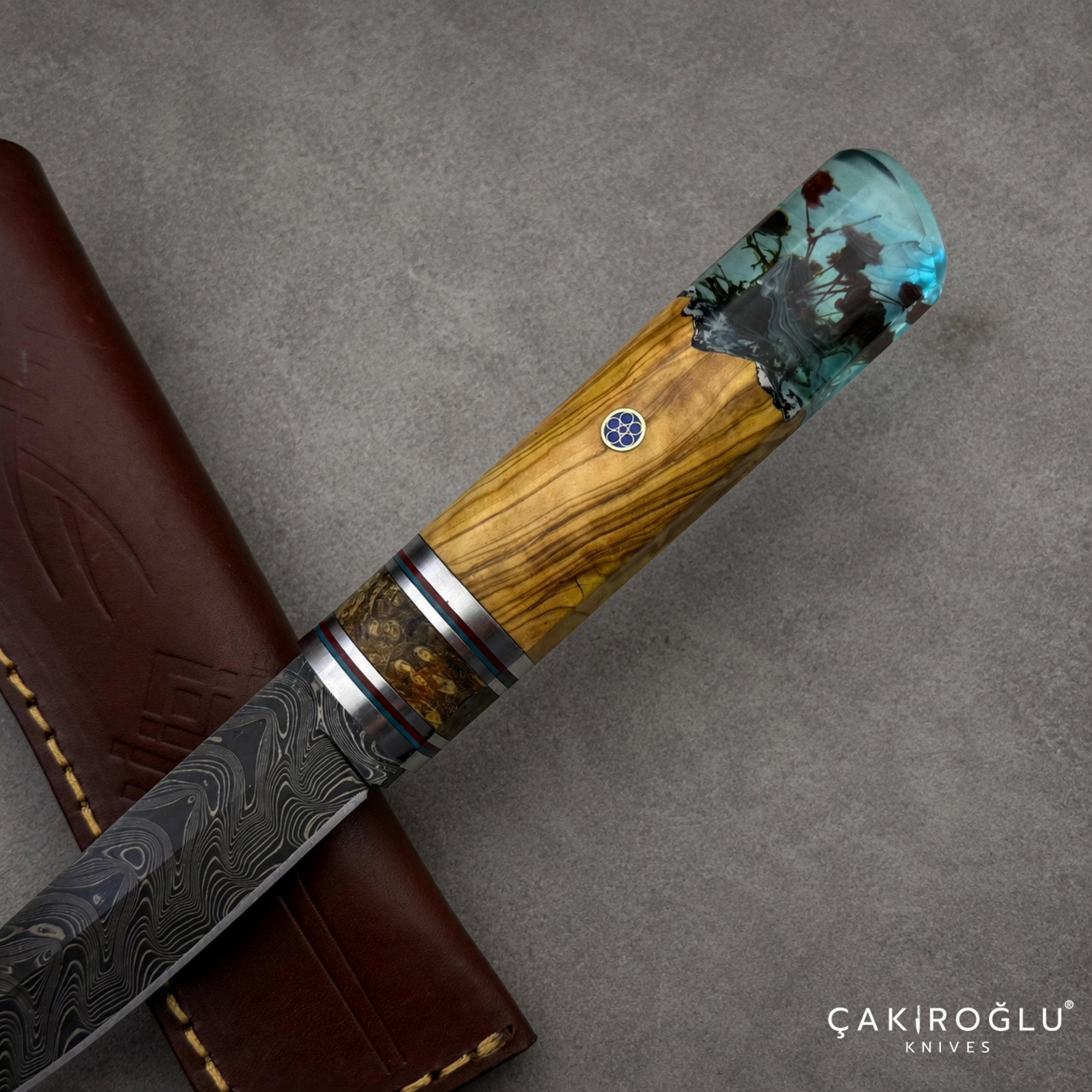 Handcrafted Damascus Steel Custom Pukko Knife - Epoxy Hybrid Handle