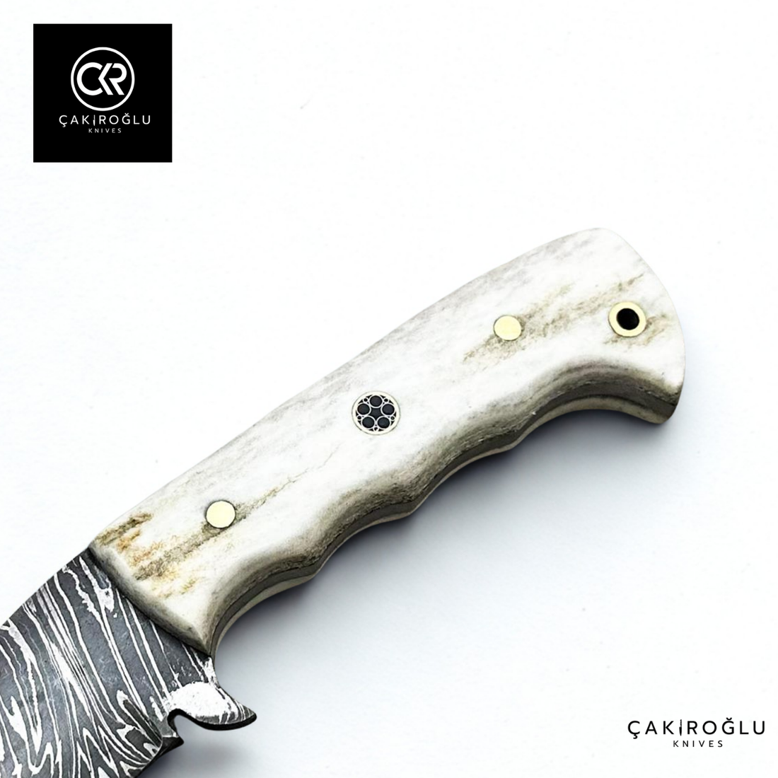 Damascus Shaking - Handcrafted Custom-made Shake with Deer Antler Handle