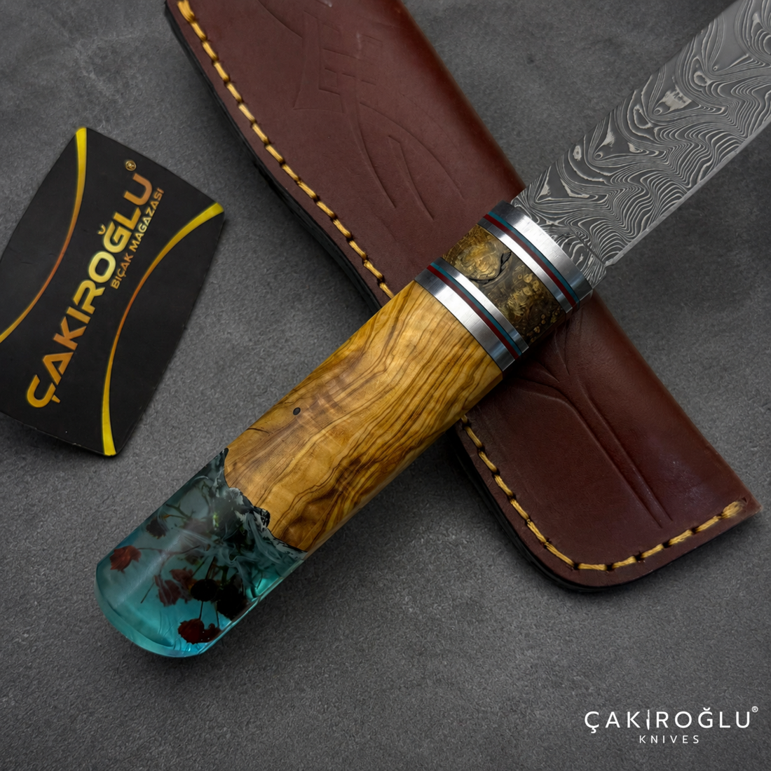 Handcrafted Damascus Steel Custom Pukko Knife - Epoxy Hybrid Handle