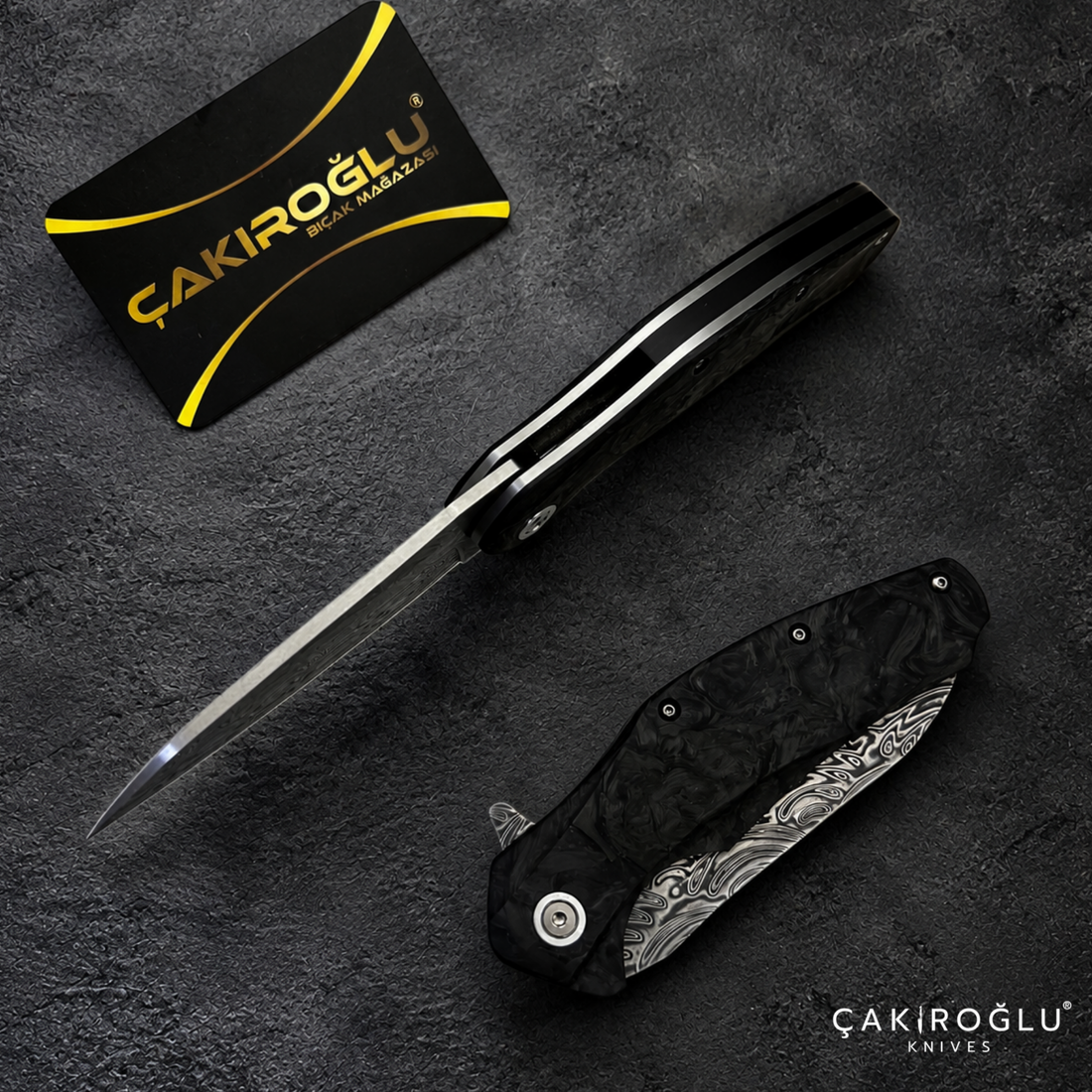 Handmade Stainless Damascus Steel Folding Knife with Carbon Fiber Handle