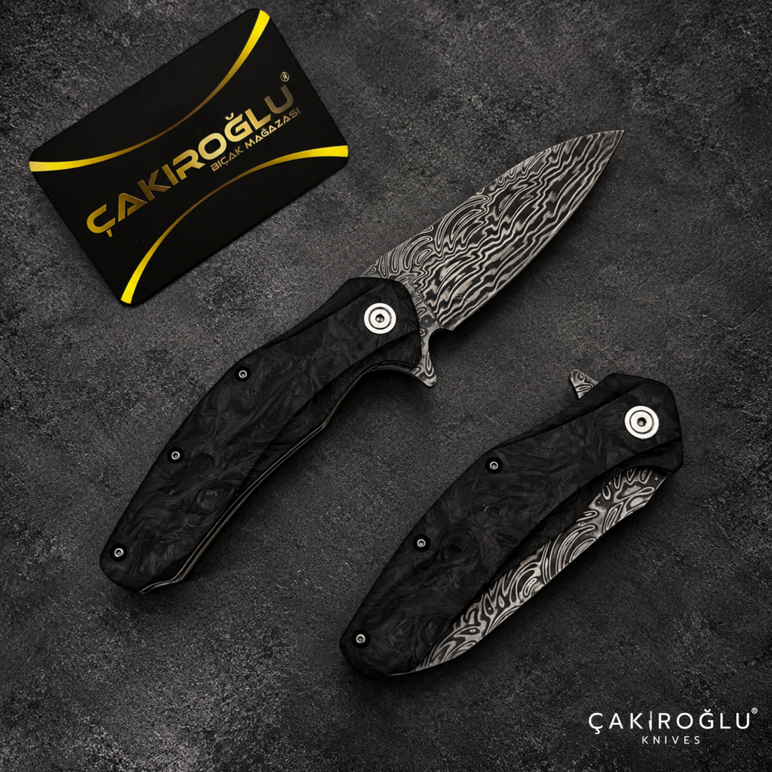 Handmade Stainless Damascus Steel Folding Knife with Carbon Fiber Handle