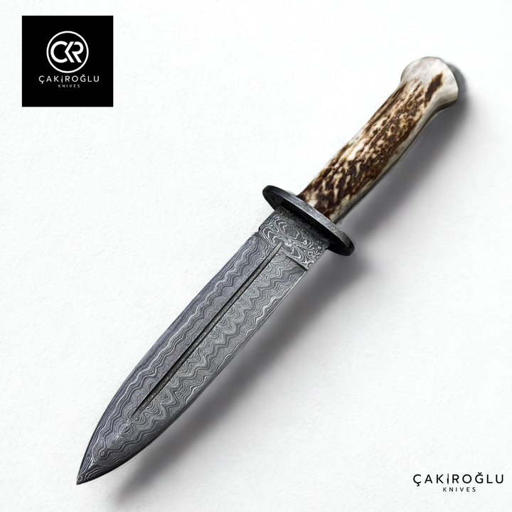 Çakıroğlu Damascus Dagger – Handcrafted Collector’s Knife with Stag Antler Handle