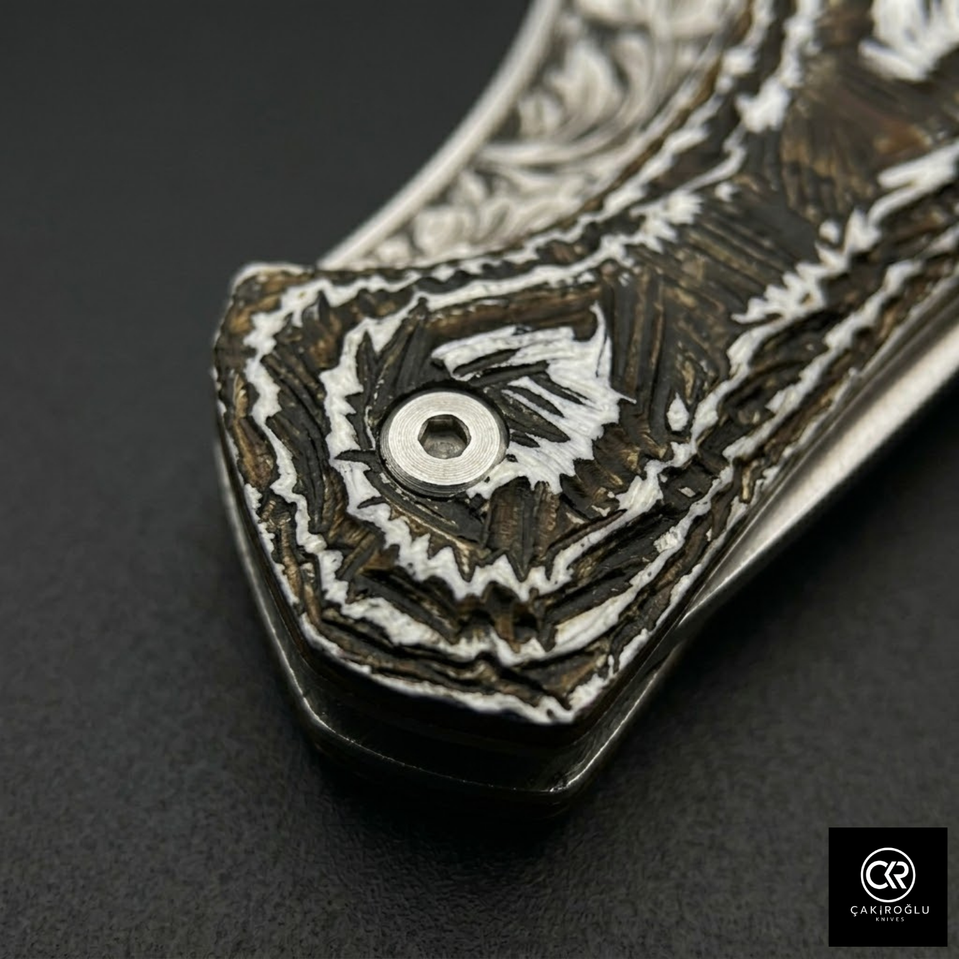 Handmade Folding Knife - Engraved Böhler N690 Steel