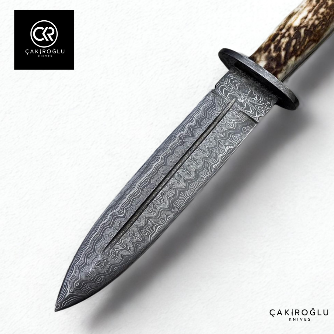 Çakıroğlu Damascus Dagger – Handcrafted Collector’s Knife with Stag Antler Handle