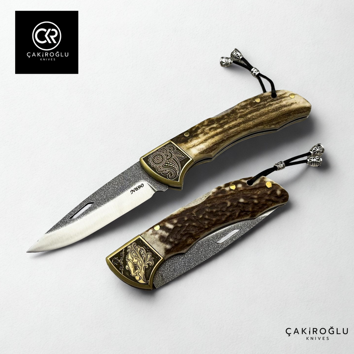 Showy Elite Large Size Handcrafted Custom-made Folding Knife - N690 Böhler Steel & Engraved Apron