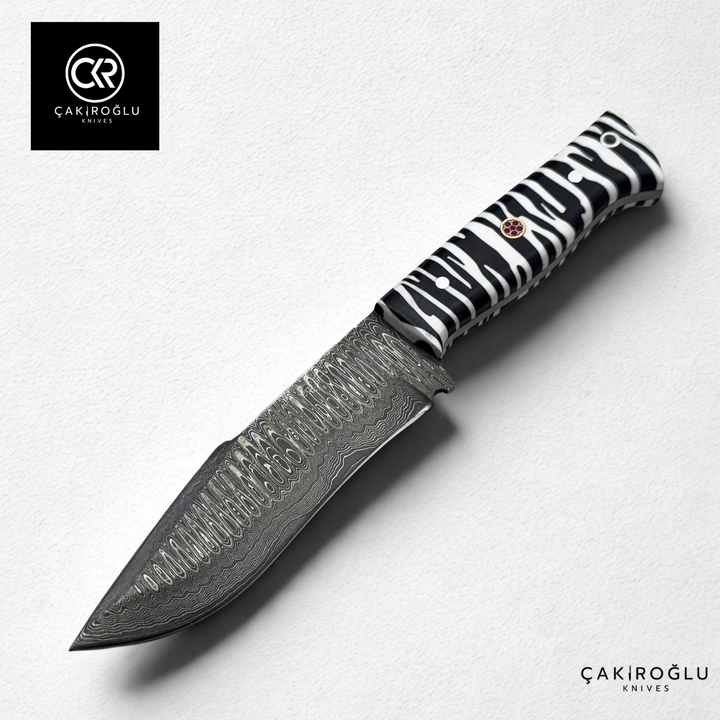 Handcrafted Custom-made Damascus Steel & Epoxy Handle Hunting Knife