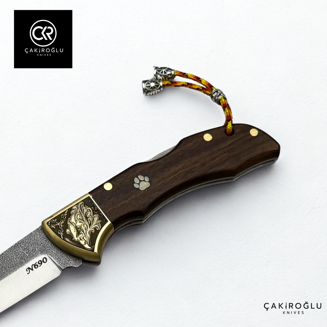 Showy Elite Medium Size Handcrafted Custom Folding Knife - N690 Böhler Steel & Engraved Brass Apron
