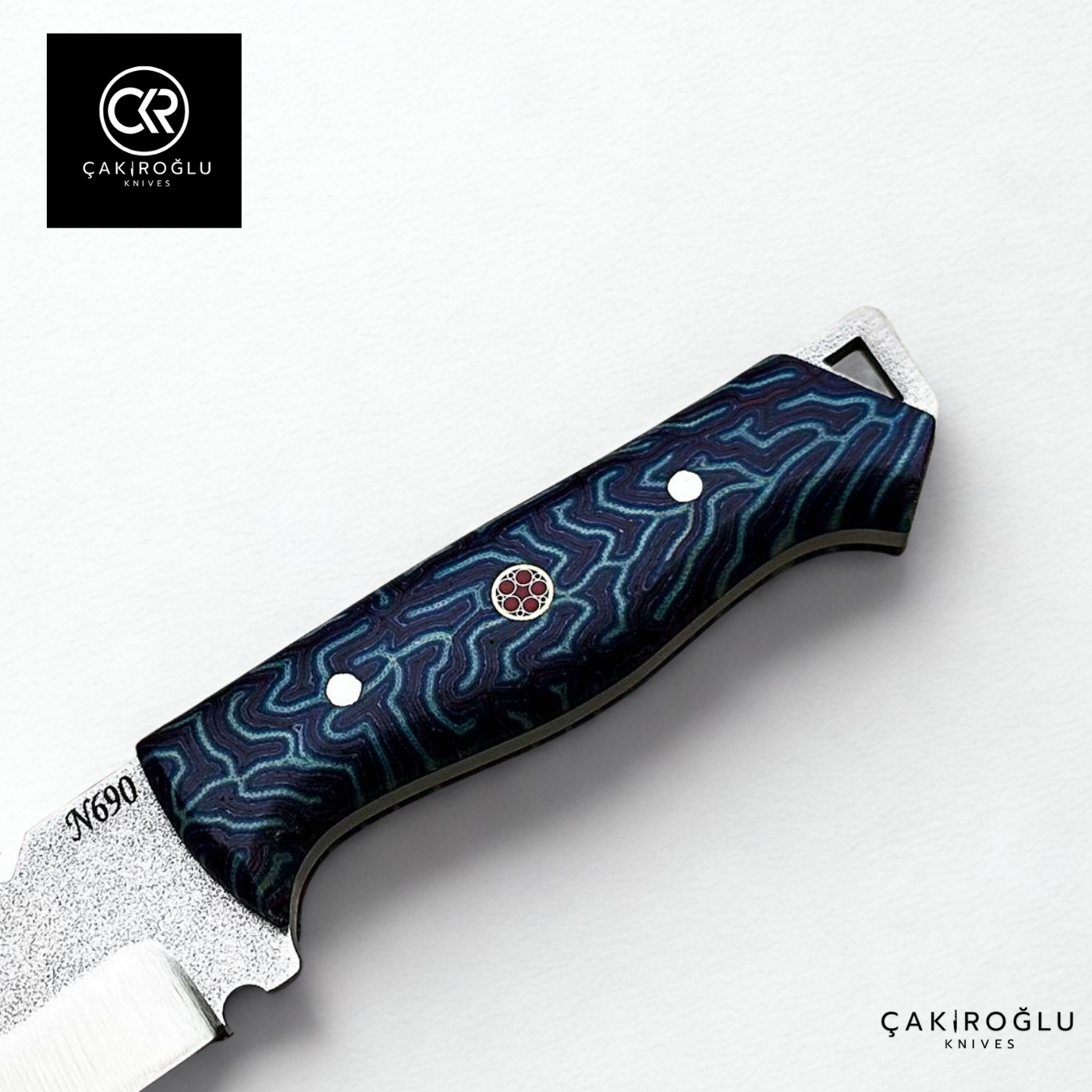 Handcrafted Custom-made Böhler N690 Steel & G-carta Handle Hunting Knife