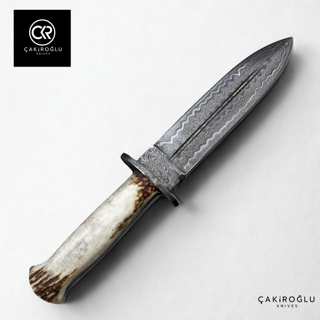 Çakıroğlu Damascus Dagger – Handcrafted Collector’s Knife with Stag Antler Handle