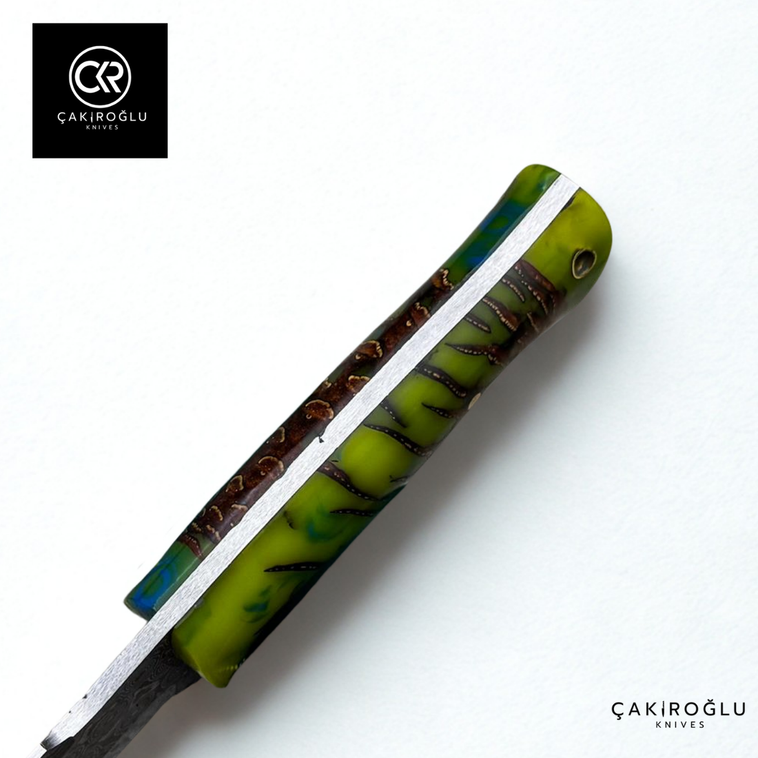 327 Mountaineer Pine Cone - Limited Edition Handcrafted Custom-made Damascus Knife