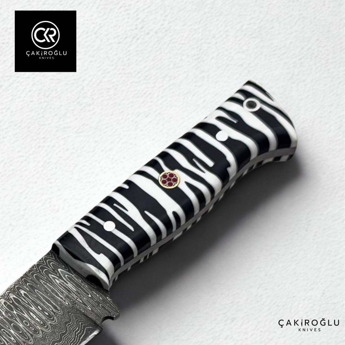 Handcrafted Custom-made Damascus Steel & Epoxy Handle Hunting Knife