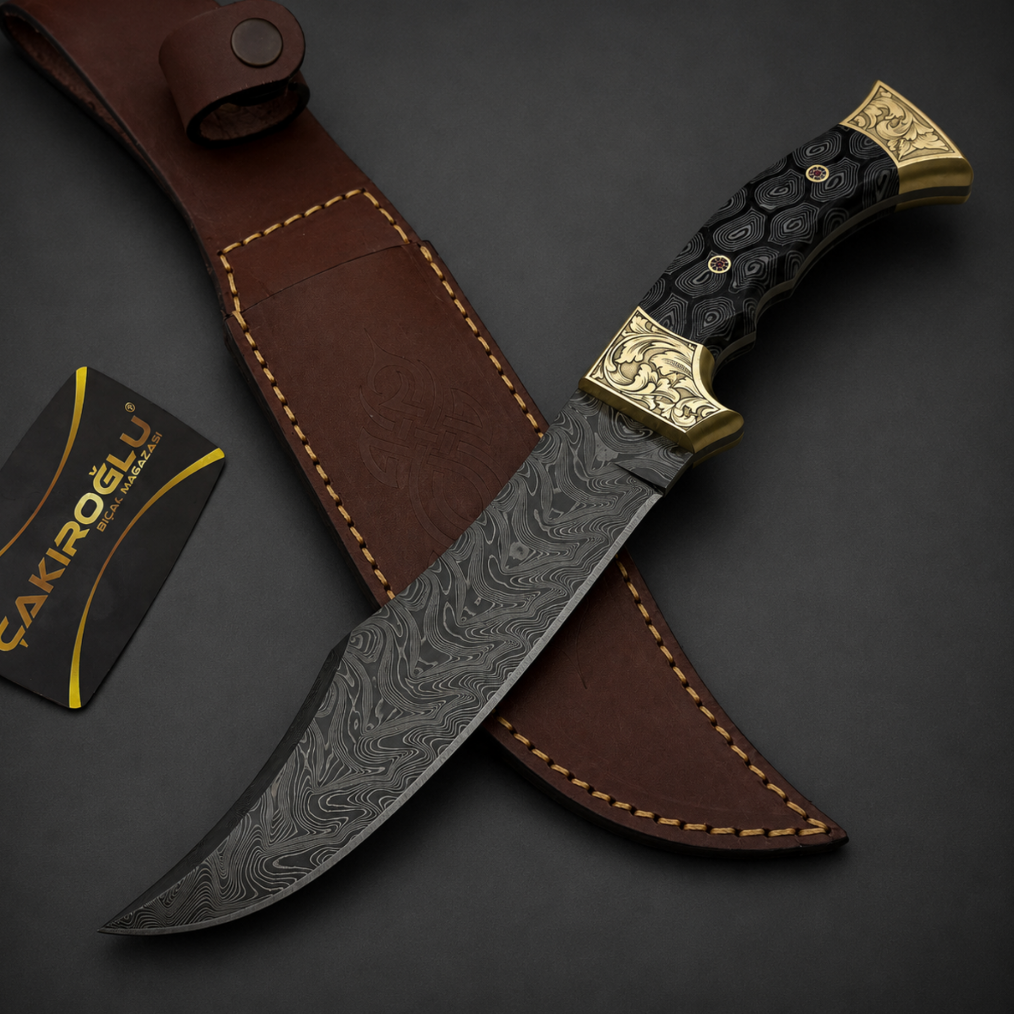 Handmade Damascus Bowie Hunting Knife, Leather Sheath, Cigarta Handle, Brass Apron