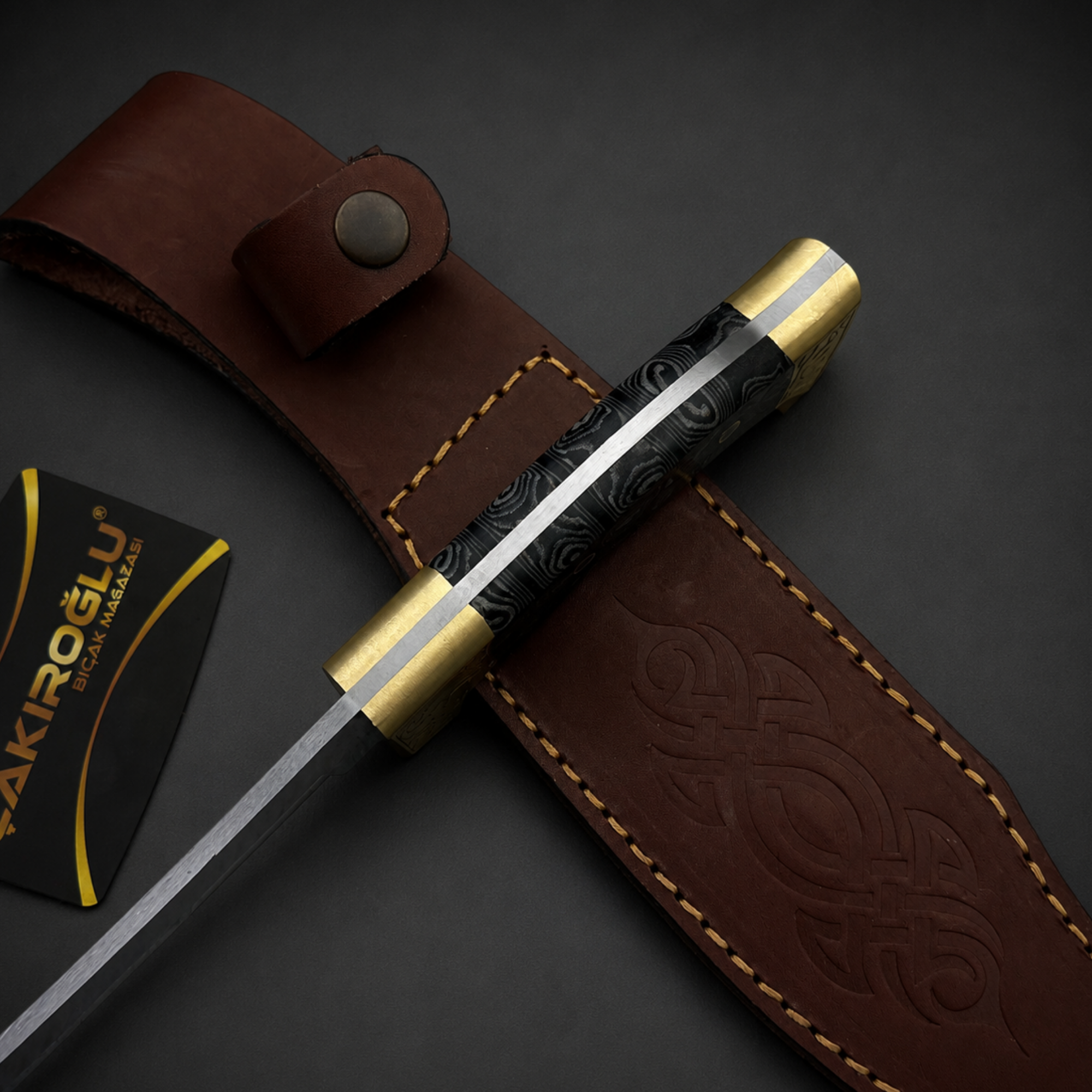 Handmade Damascus Bowie Hunting Knife, Leather Sheath, Cigarta Handle, Brass Apron