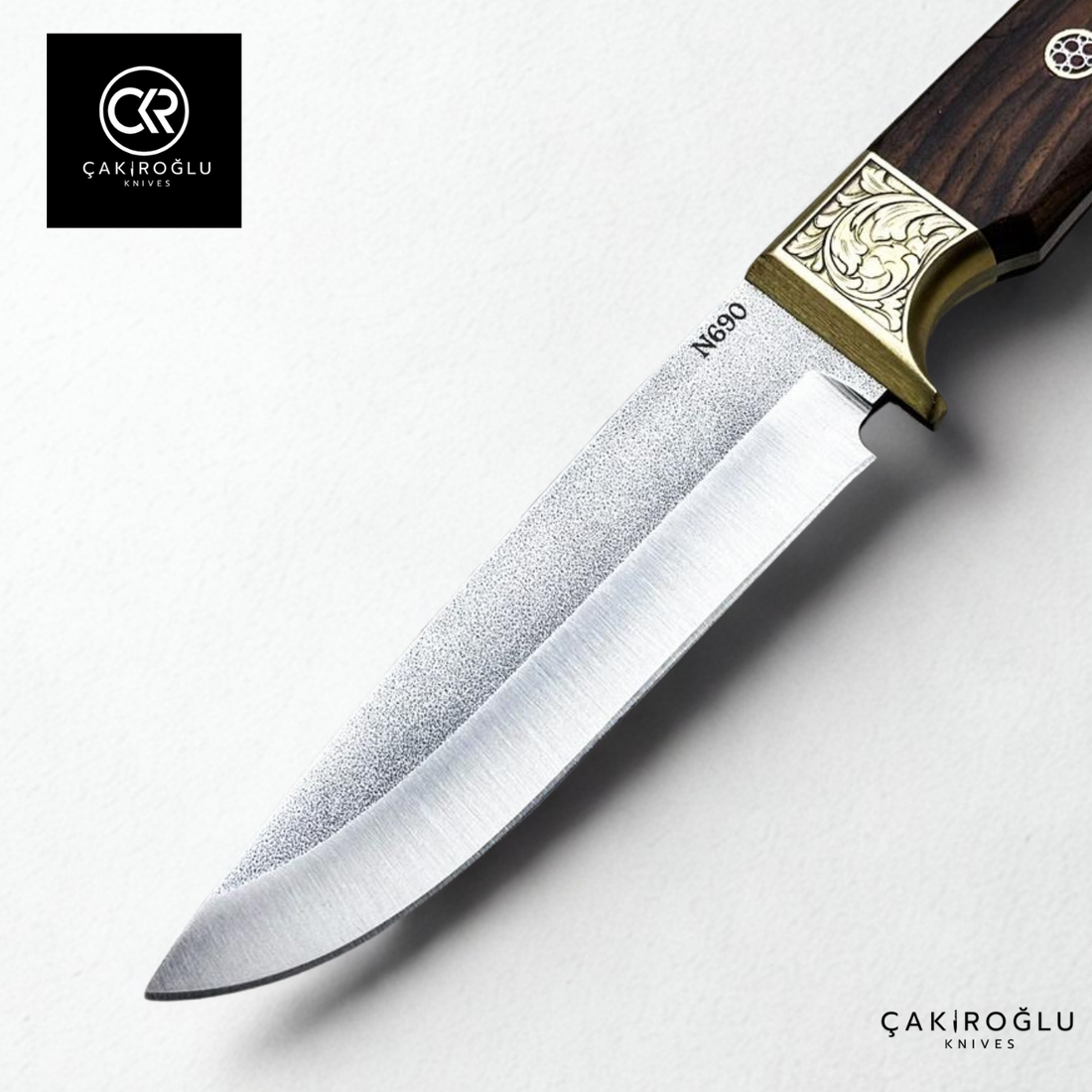 Handcrafted Custom-made Hunting Knife with Magnesium Bar