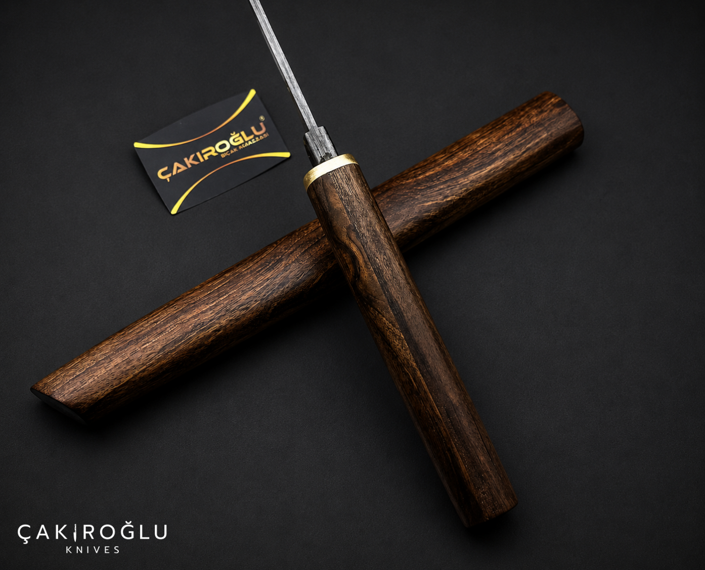 Handmade Damascus Steel Katana: Real Samurai Sword, Wakizashi Sword