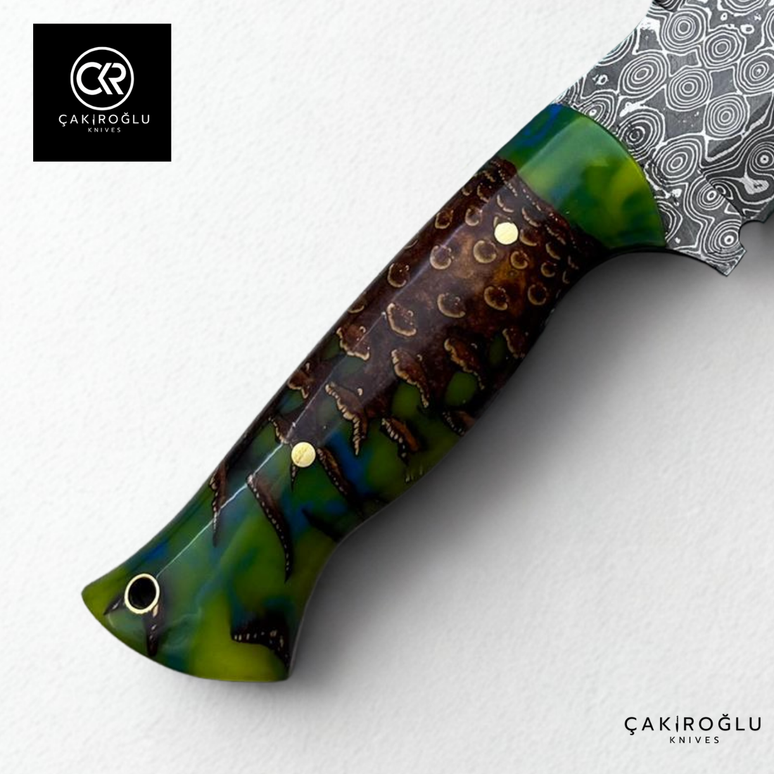 327 Mountaineer Pine Cone - Limited Edition Handcrafted Custom-made Damascus Knife