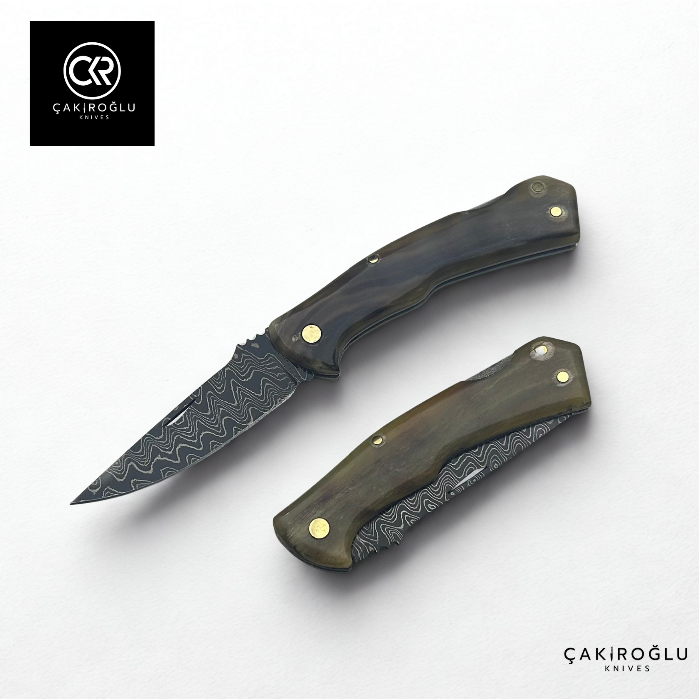 Handcrafted Custom Classic Style Folding Knife - Damascus Steel & Ram Horn Handle