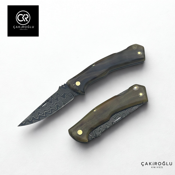Handcrafted Custom Classic Style Folding Knife - Damascus Steel & Ram Horn Handle