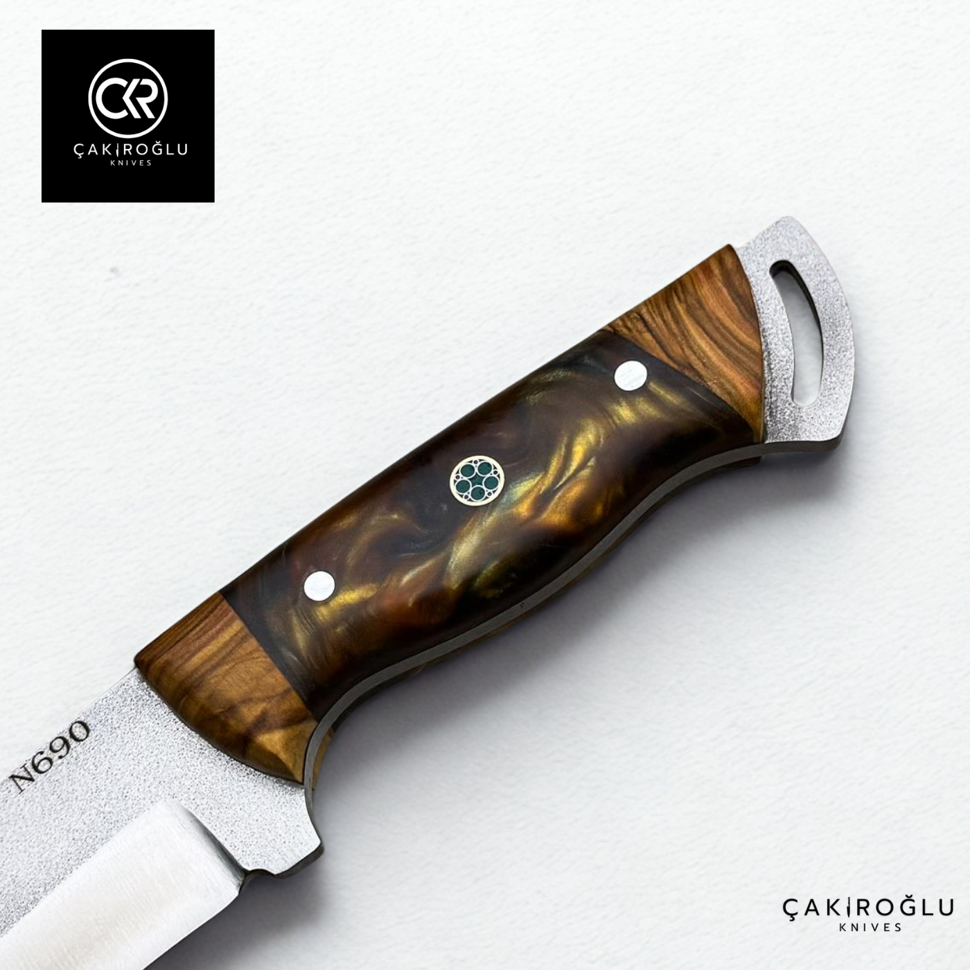 Handcrafted Custom-made Böhler N690 Steel & Epoxy Hybrid Handle Hunting Knife