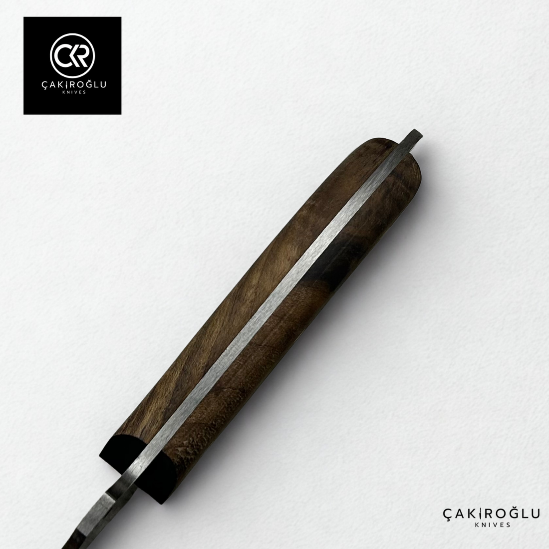 Ironhowl - Handcrafted Jungle Machete